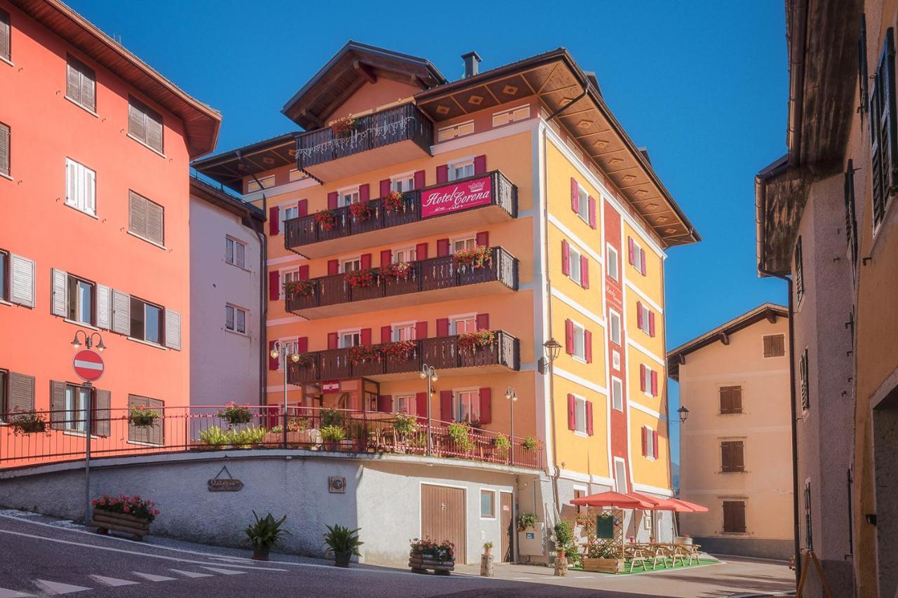 Albergo Corona 拉瓦罗内 外观 照片